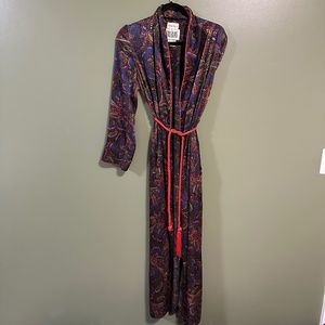 Fantastic Vintage Bill Class Robe Paisley Size Small S 80's